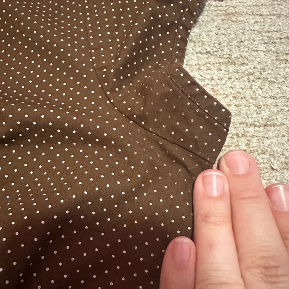 Y2K fang Brown polka dot blouse with ruffles and button-up front size large - Picture 3 of 14